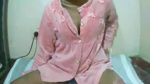 Snapshot of joliekah27 chatting on 12.20.25 joliekah27 online show from 12.20.25