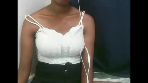 Snapshot of joliekah27 chatting on 02.08.26 joliekah27 online show from 02.08.26