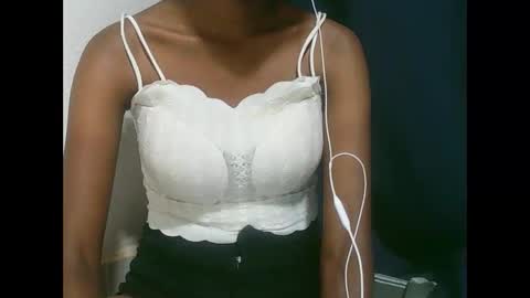 Snapshot of joliekah27 chatting on 02.08.26 joliekah27 online show from 02.08.26