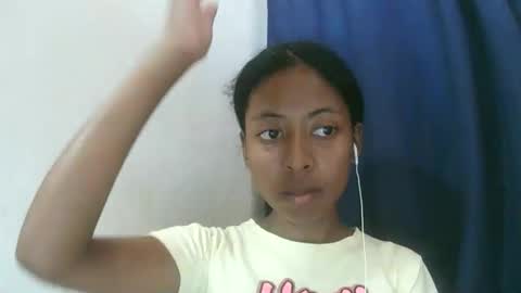 Snapshot of joliekah27 chatting on 02.17.26 joliekah27 online show from 02.17.26