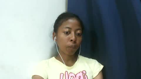 Snapshot of joliekah27 chatting on 02.19.26 joliekah27 online show from 02.19.26