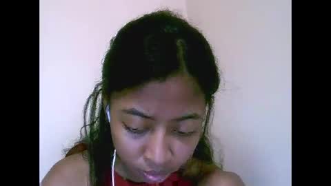 joliekah27 online show from 05.18.26