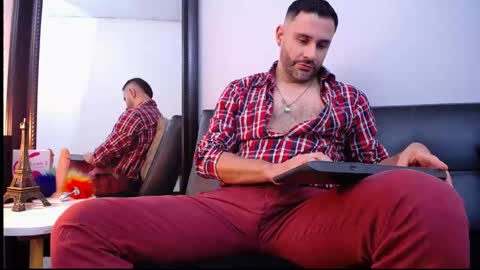 Snapshot of jonas_beard1 chatting on 02.21.25 JONAS BEARD online show from 02.21.25