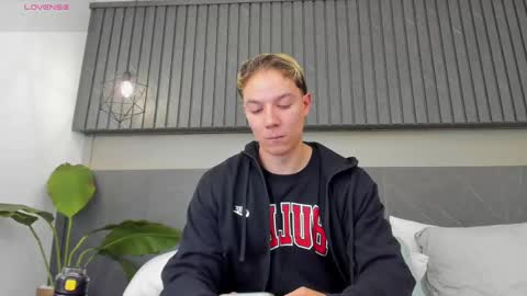 Jonathan Danielss  online show from 02.26.25