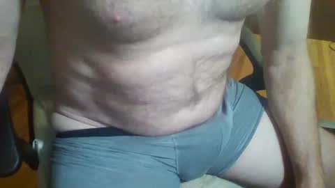 Snapshot of jonderr135 chatting on 02.01.26 jonderr135 online show from 02.01.26