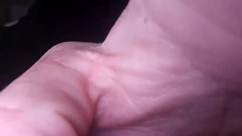 Snapshot of jonesy420xoo chatting on 01.01.25 jonesy420xoo online show from 01.01.25