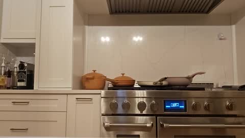 Snapshot of jonesy420xoo chatting on 02.27.25 jonesy420xoo online show from 02.27.25