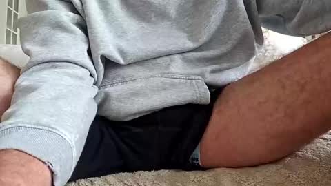 Snapshot of jonesy420xoo chatting on 11.22.25 jonesy420xoo online show from 11.22.25