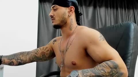 jonnyporn1 online show from 01.05.25