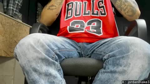 Snapshot of jordan33blake chatting on 12.05.24 jordan33blake online show from 12.05.24