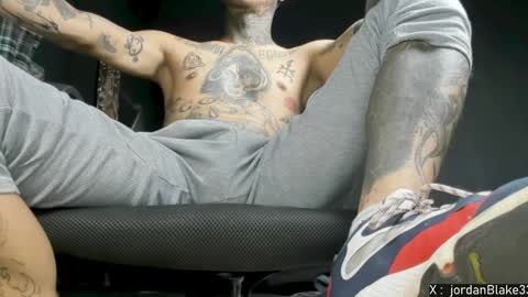 Snapshot of jordan33blake chatting on 12.10.24 jordan33blake online show from 12.10.24