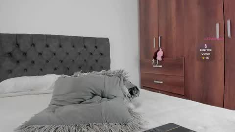 Will online show from 10.15.25