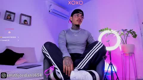 Snapshot of jordansmiith_ chatting on 01.04.25 Jordan Smith online show from 01.04.25
