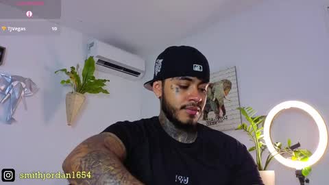 Snapshot of jordansmiith_ chatting on 09.16.25 Jordan Smith online show from 09.16.25