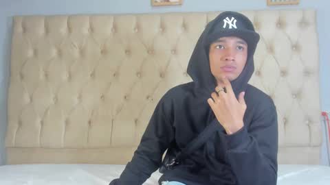 jose_sexycumm online show from 03.09.25