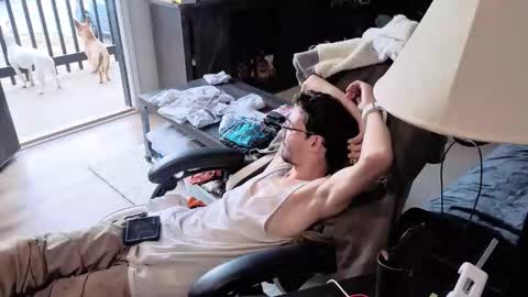 Josef online show from 03.04.26