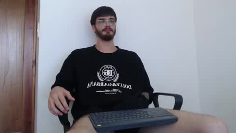 Snapshot of joseh0se chatting on 04.18.26 alejandro online show from 04.18.26