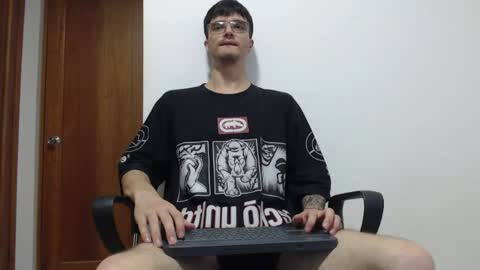 Snapshot of joseh0se chatting on 05.07.26 alejandro online show from 05.07.26