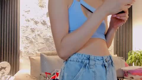 Snapshot of joselin_rouse chatting on 07.04.26 joselin online show from 07.04.26
