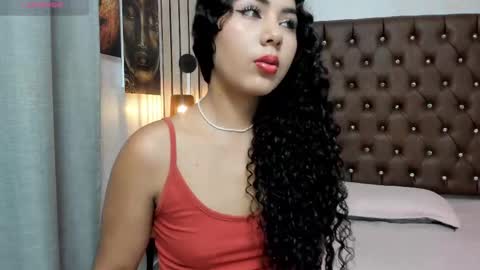 Snapshot of joselyn_sexy_ chatting on 03.10.25 Katalina online show from 03.10.25