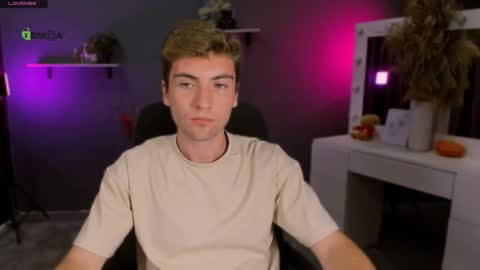 Snapshot of joseph_bear_ chatting on 09.10.25 joseph_bear_ online show from 09.10.25