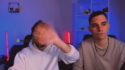 Snapshot of joseph_bear_ chatting on 11.24.25 joseph_bear_ online show from 11.24.25