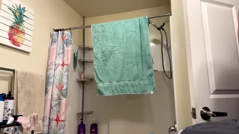 Snapshot of josephung1 chatting on 02.27.25 sissy josphine online show from 02.27.25