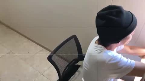 Nicolas online show from 04.22.26