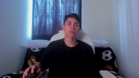 Snapshot of joshmiller_ chatting on 12.15.24 Josh online show from 12.15.24