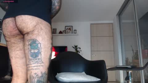 Snapshot of joshreps chatting on 01.18.25 Josh ----- online show from 01.18.25