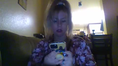 Lana Caruso online show from 11.02.25