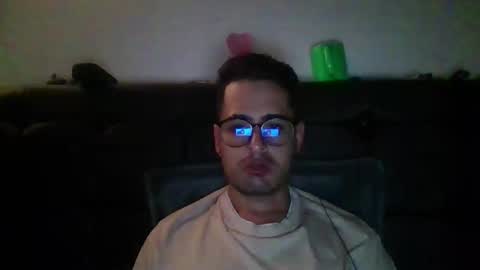 josux8 online show from 10.31.25