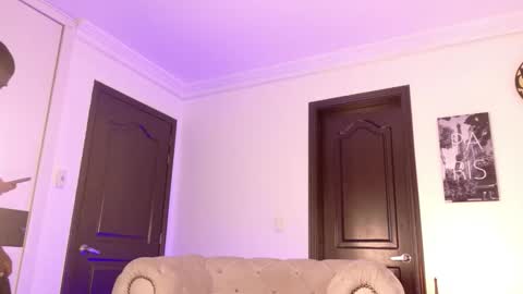 Snapshot of jothafit chatting on 11.19.25 jothafit online show from 11.19.25