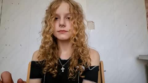 Kira online show from 03.10.26