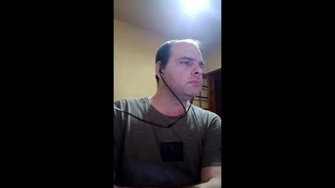 Snapshot of jovissafado chatting on 12.20.25 safado online show from 12.20.25