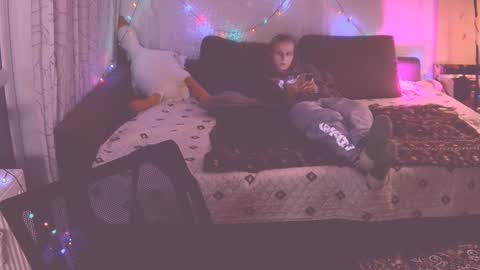 Snapshot of joy_keys chatting on 01.12.25 joy_keys online show from 01.12.25