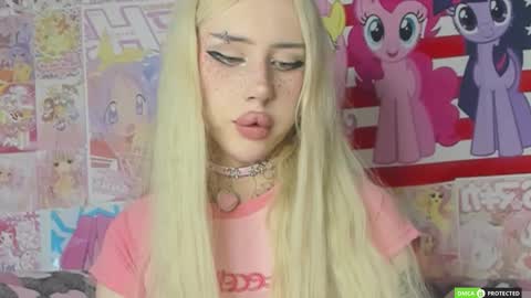 Snapshot of joybarker chatting on 02.22.26 Joy Barker online show from 02.22.26