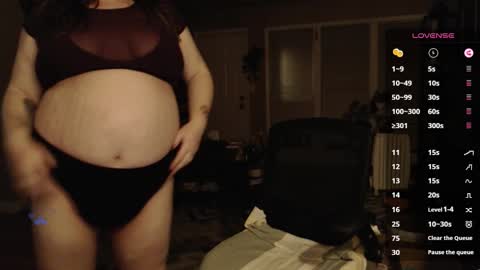 Snapshot of joyspareoh chatting on 10.25.25 Joy Sparrow online show from 10.25.25