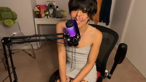 Jackie Joy online show from 12.10.24