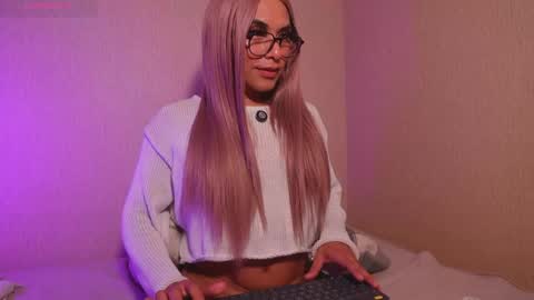 Danae online show from 05.16.26