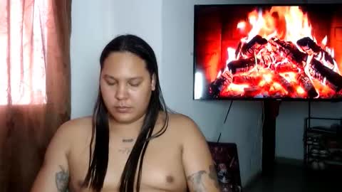 INDEPENDENT MODEL online show from 03.23.26