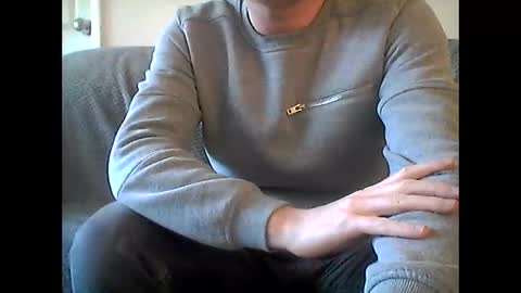 Snapshot of jr_9102 chatting on 02.19.25 jr_9102 online show from 02.19.25