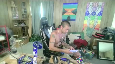 jrizzle1111 online show from 09.21.25