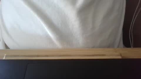 Snapshot of jthompson813 chatting on 01.01.25 jthompson813 online show from 01.01.25