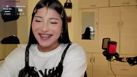 Ju Kyung online show from 10.22.25