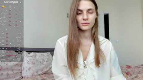 Snapshot of ju_lii chatting on 07.13.26 Julia and Julia online show from 07.13.26