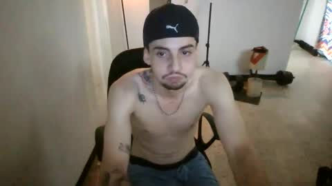 Snapshot of juan235665 chatting on 05.16.26 juan235665 online show from 05.16.26