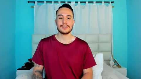 Snapshot of juan__jimenez chatting on 12.16.25 Juan online show from 12.16.25