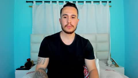 Snapshot of juan__jimenez chatting on 12.22.25 Juan online show from 12.22.25