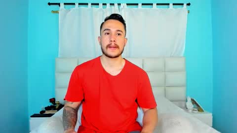 Snapshot of juan__jimenez chatting on 01.09.26 Juan online show from 01.09.26